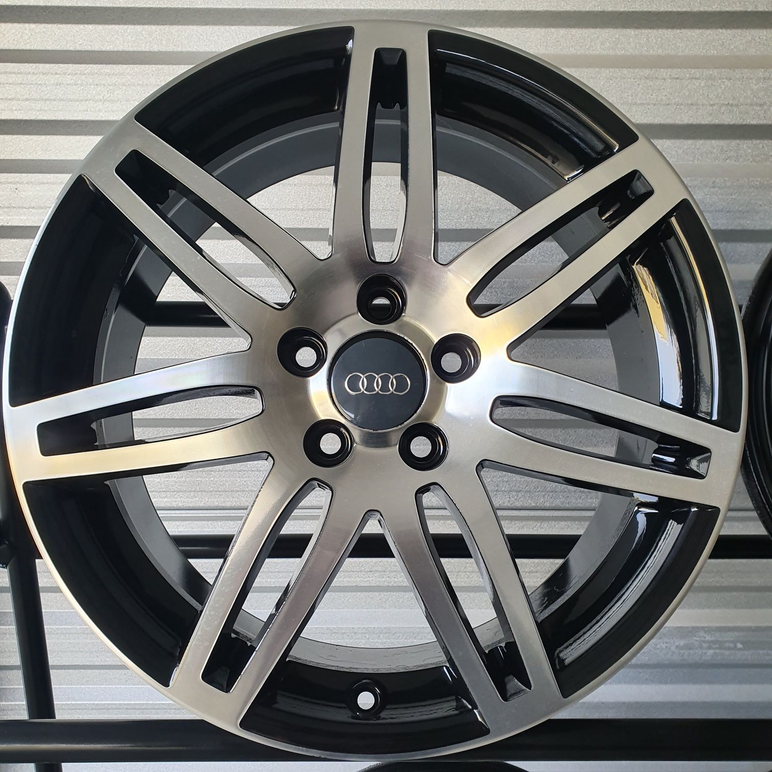 Audi Vw Seat Skoda 18" 5x112 Et54 7.5J