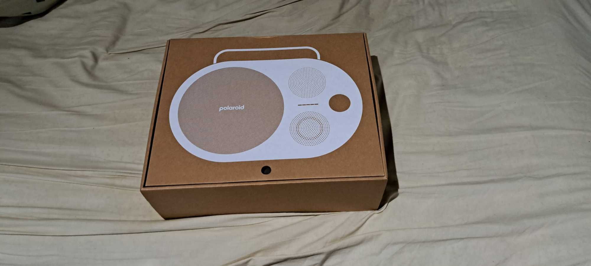Piękny Retro, Nowy, na Gwarancji Głośnik Bluetooth/AUX Polaroid P4.