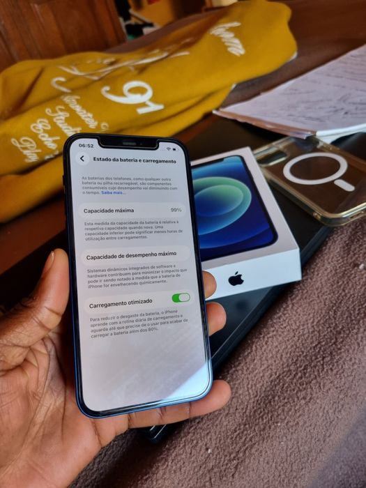 iPhone 12 recondicionado , estado novo 64gb