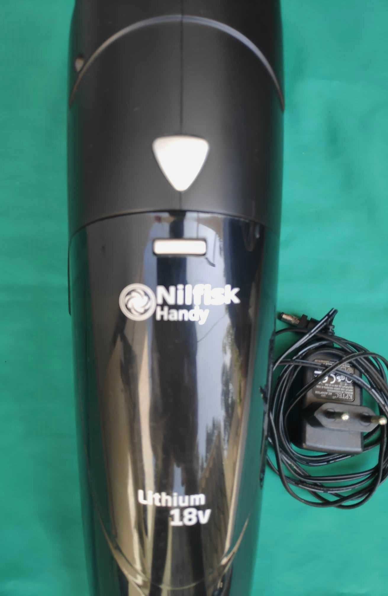 Mini aspirador nilfisk 18V.