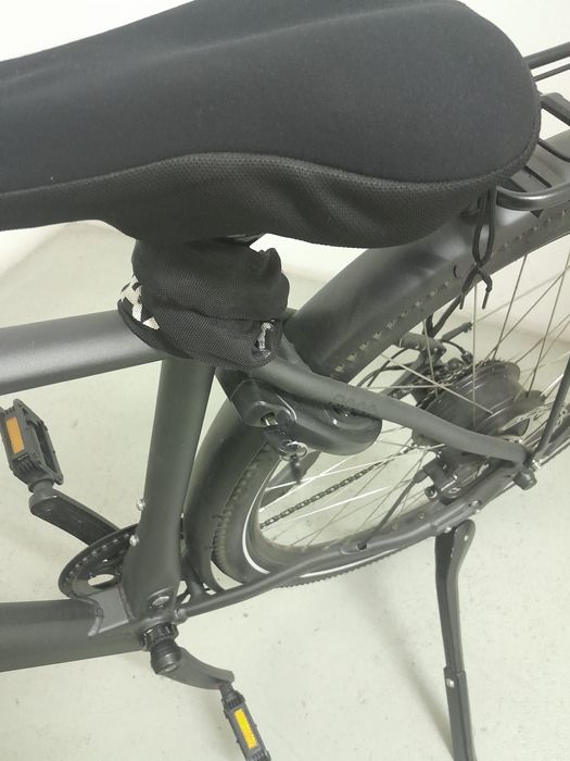 bicicleta elétrica BEEQ . valor original do conjunto 1490€