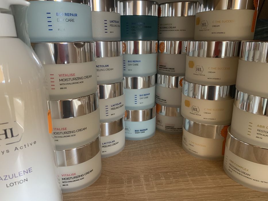 Alpha-Beta retinol Restoring cream Holy Land на основе кислот