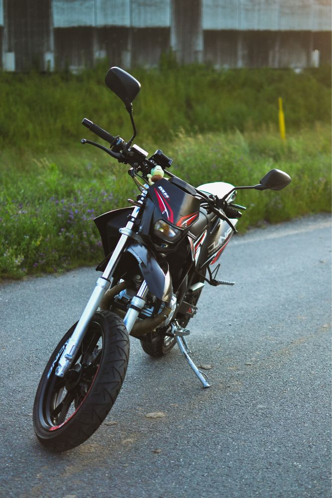Motorhispania Duna 125 Supermoto