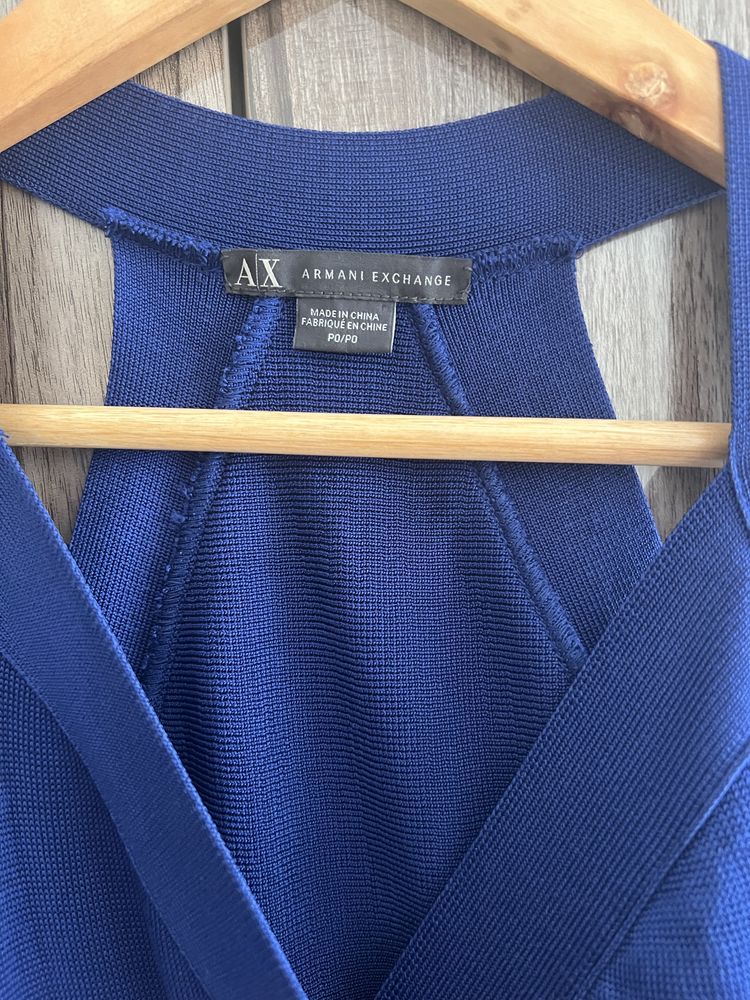 Динное платье Armani Exchange. Xxs/Xs.