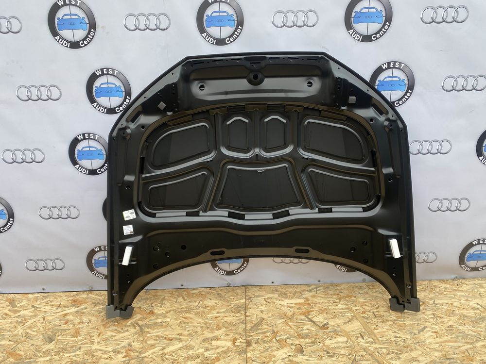 Капот Audi A4 B9 капот ауді а4 б9 запчастини розборка