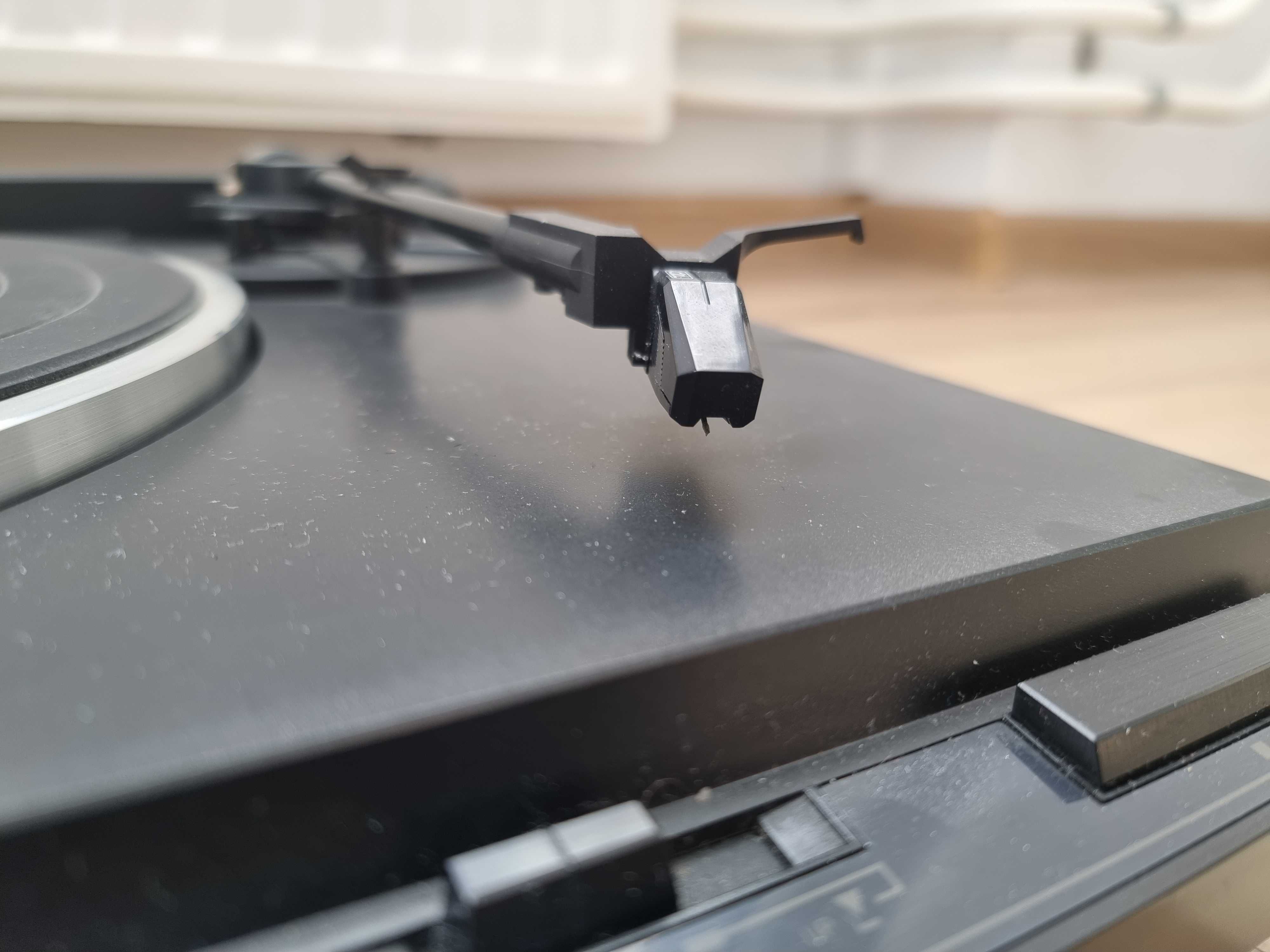 Gramofon AL-A151
