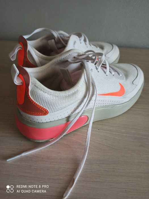 Кросівки Nike р. 38