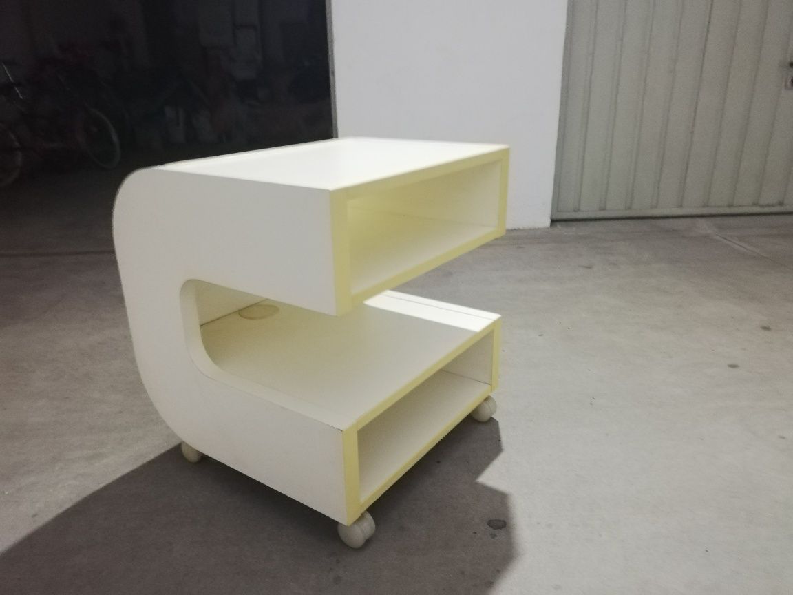 Mesa para TV Ikea