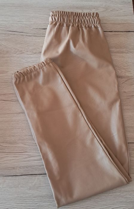 NOWE Spodnie eko skóra camel r XS/34