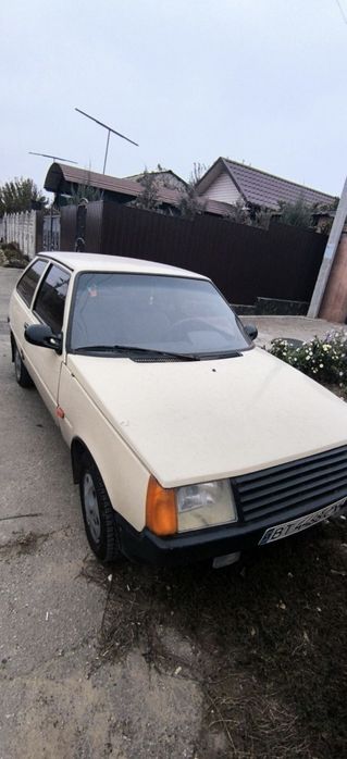 Заз Таврия 1102.