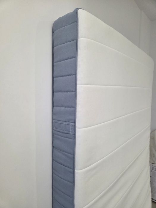 Colchão Ikea Vesteroy 140x190 novo