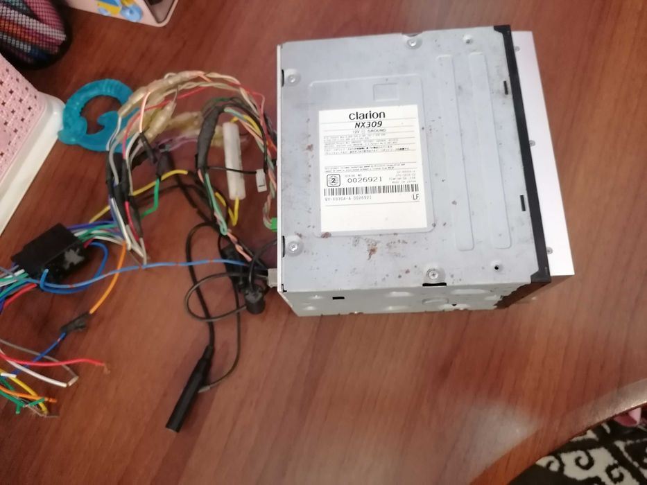 Магнітола Clarion