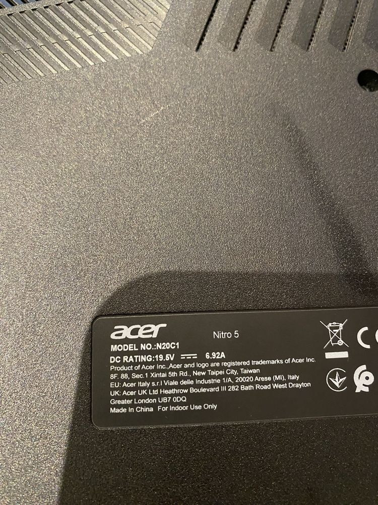 Laptop w dobrym stanie
