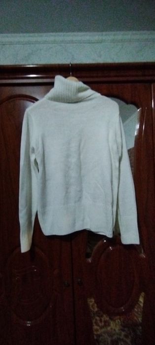 Кофта тепленька..