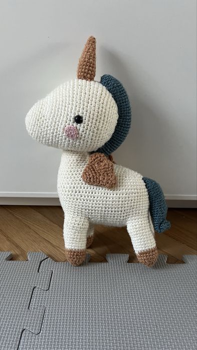 Maskotka na szydełku jednorożec Pegaz handmade