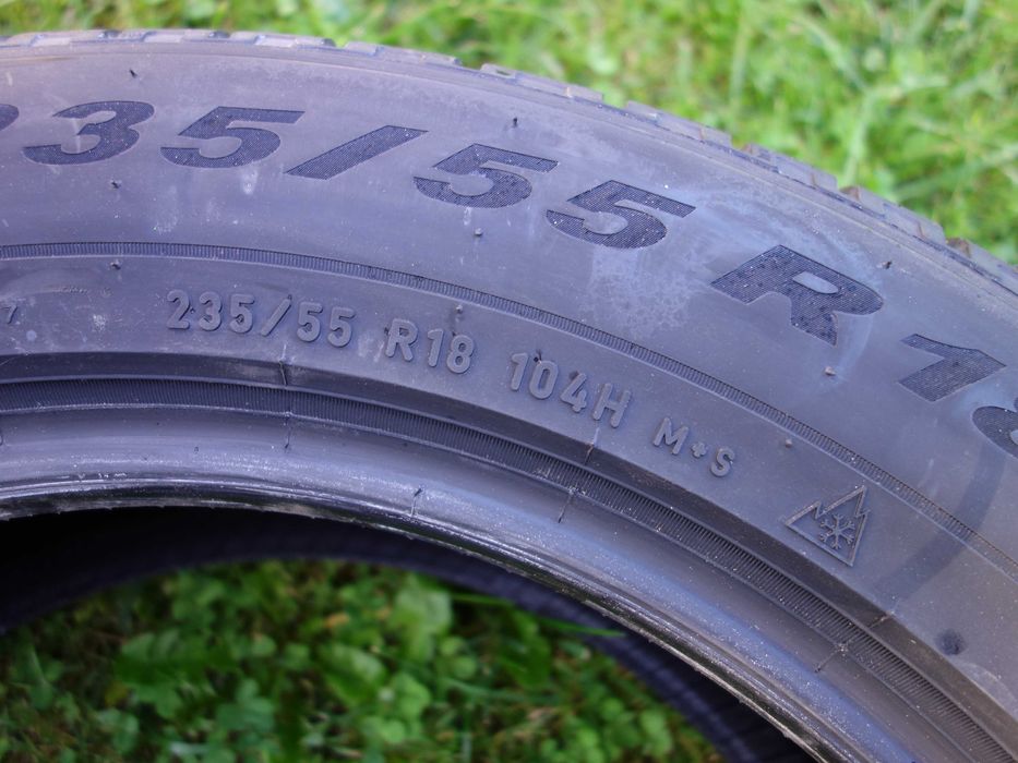 Opona PIRELLI SCORPION WINTER 235/55/18 1 Sztuka Nowa