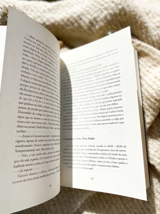 Livro “À procura de Alaska”, John Green