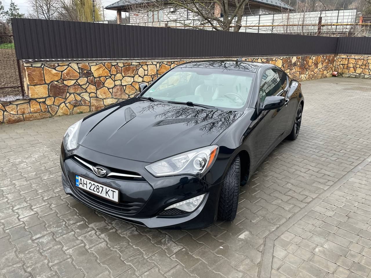 Hyundai Genesis Coupe Хюндай