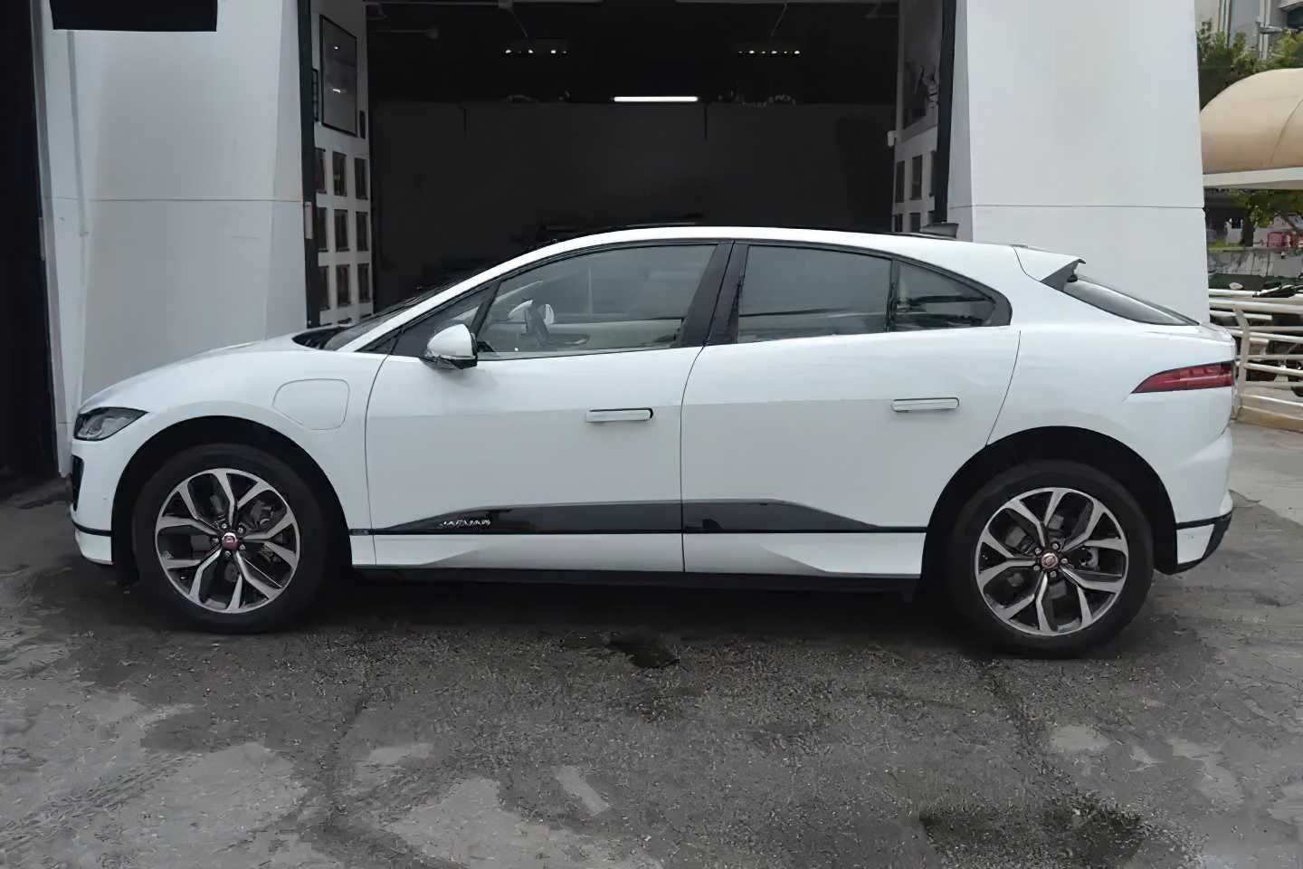Jaguar I-Pace Hse      2021