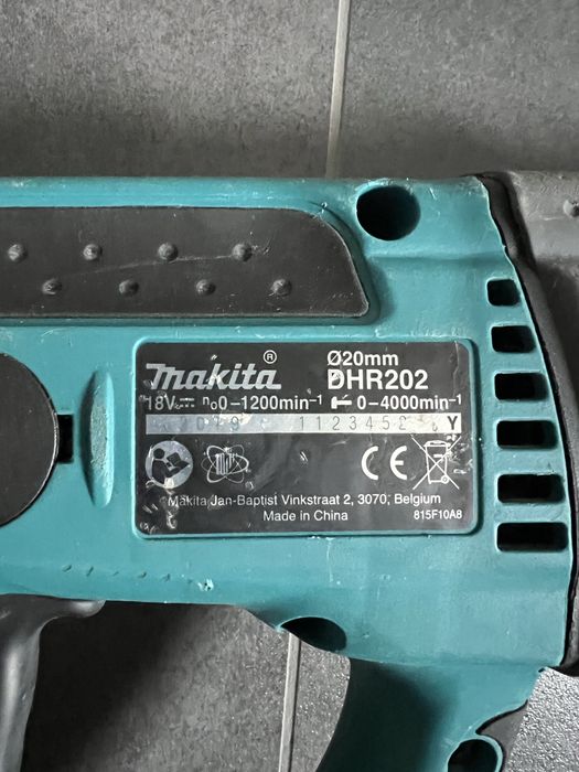 Акум.перфоратор Makita DHR 202+АКБ 5.0Ah