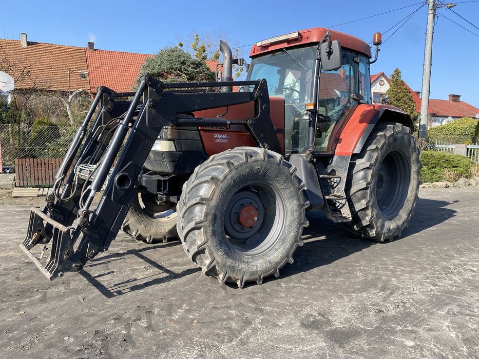 Case Mx120 z turem