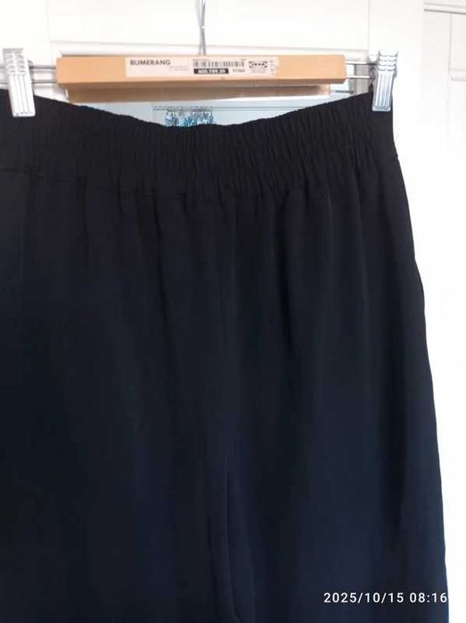 Eleganckie damskie spodnie materiałowe kuloty czarne Zara rozmiar XS S