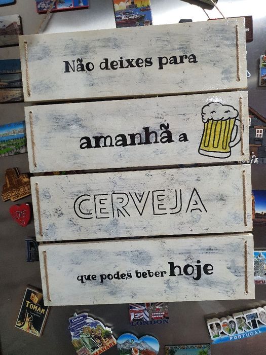 Placa decorativa de madeira