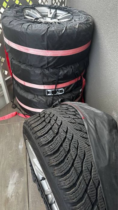 Koła - Felgi ta Opony zimowy Nokian 255/45 R19.  Tesla Model Y