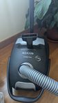 Aspirador Becken Pure silencer 56Db 700w em óptimas condições