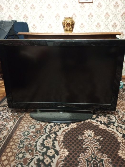 Телевизор Самсунг