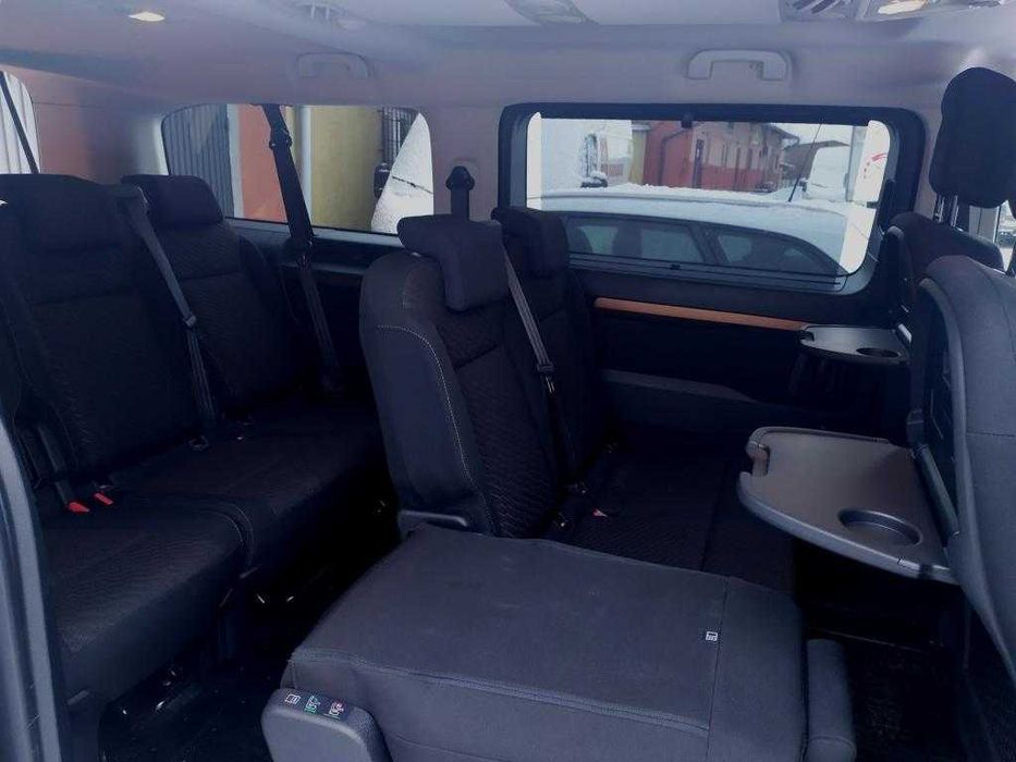 Wynajem 8  osobowa Toyota Proace lub Sienna automat