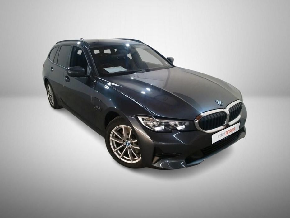 BMW 320 e Touring Corporate Edition Auto