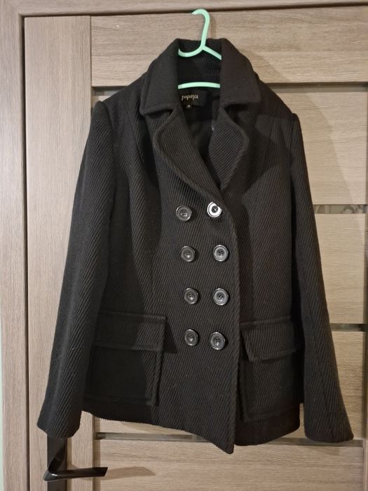 Ciepły krótki płaszcz