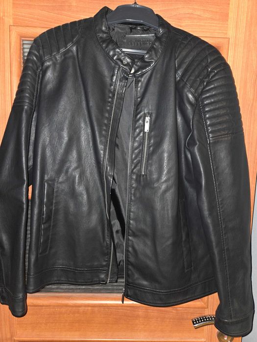 Kurtka męska z ekoskóry Reserved