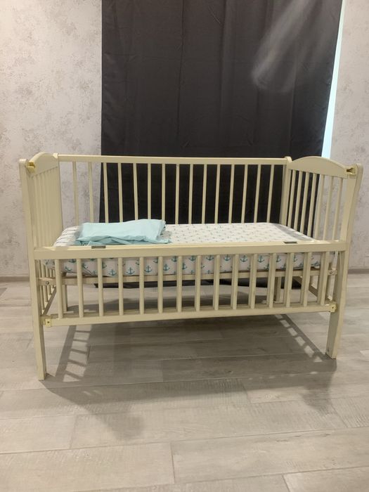 Дитяче ліжечко, ліжко