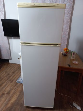 Холодильник nord 180см