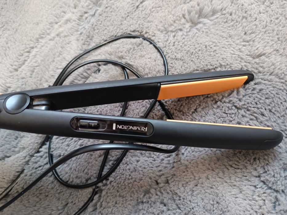 Стайлер-випрямляч для волосся Remington