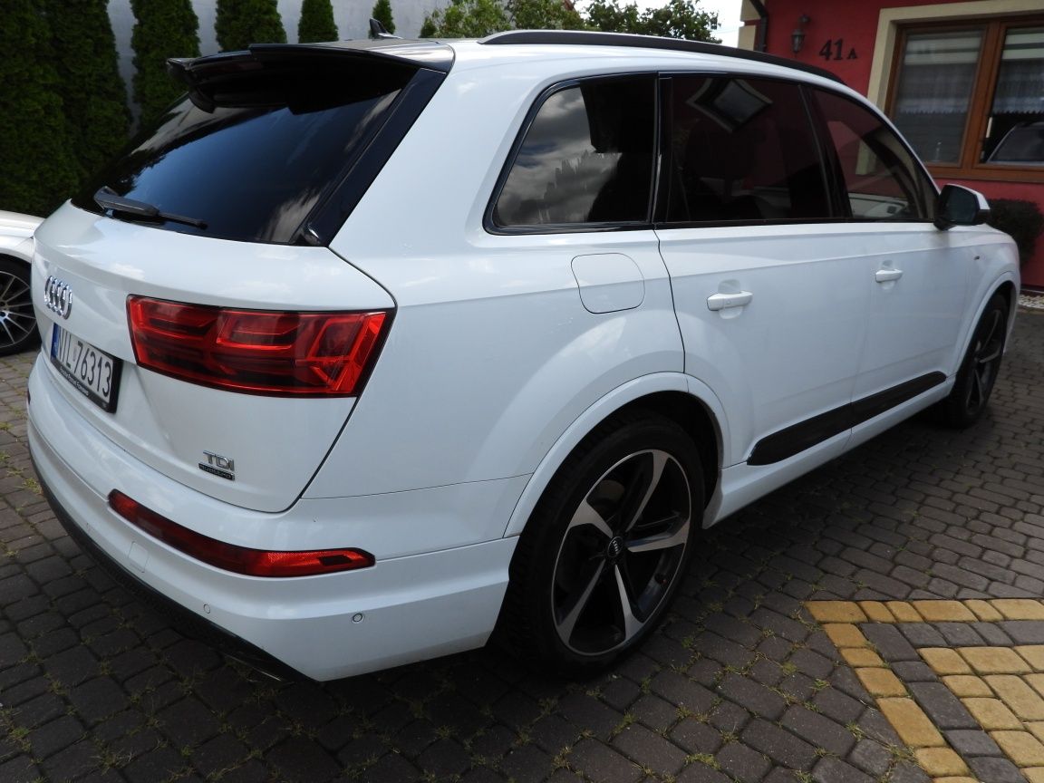 Audi Q7  3 x s-line oś skrętna