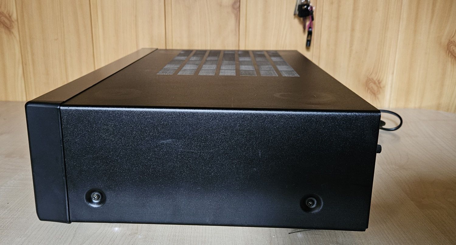Wzmacniacz ONKYO A8940