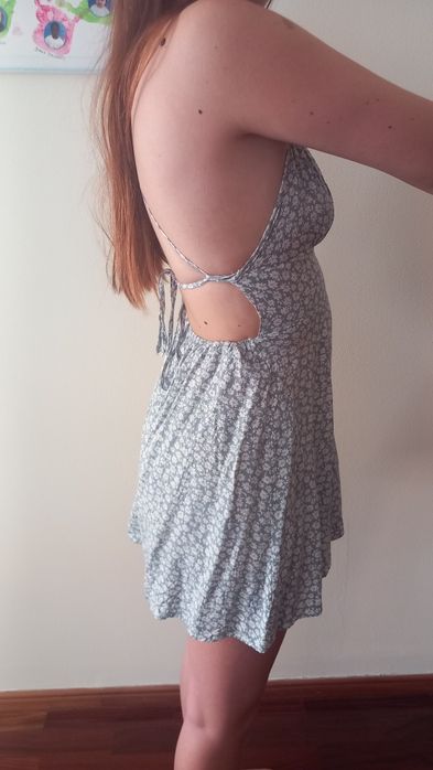 Vestido verão  sem costas novo