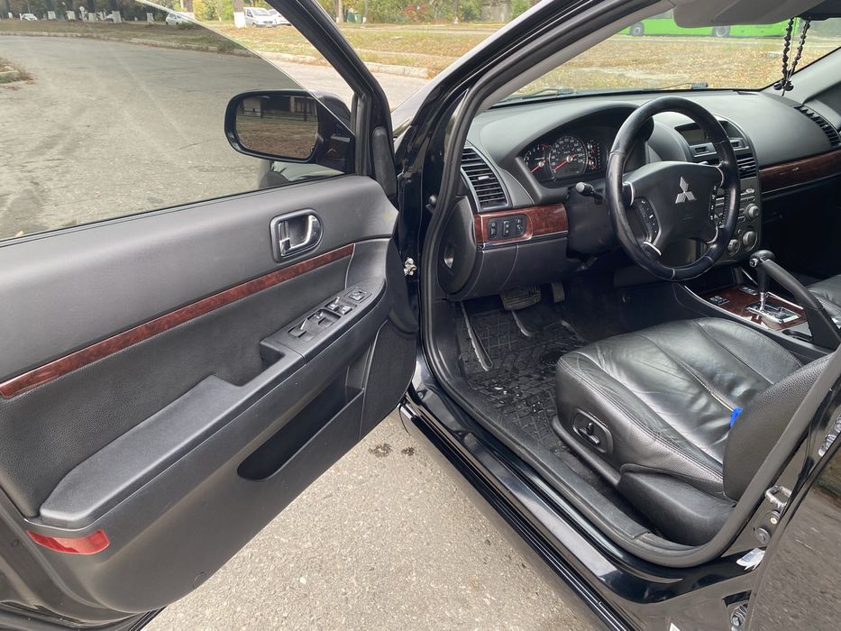 MITSUBISHI Galant. 2008