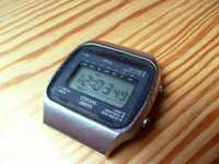 zegarek elektroniczny JUNGHANS lcd kwarcowy quartz 11/4931