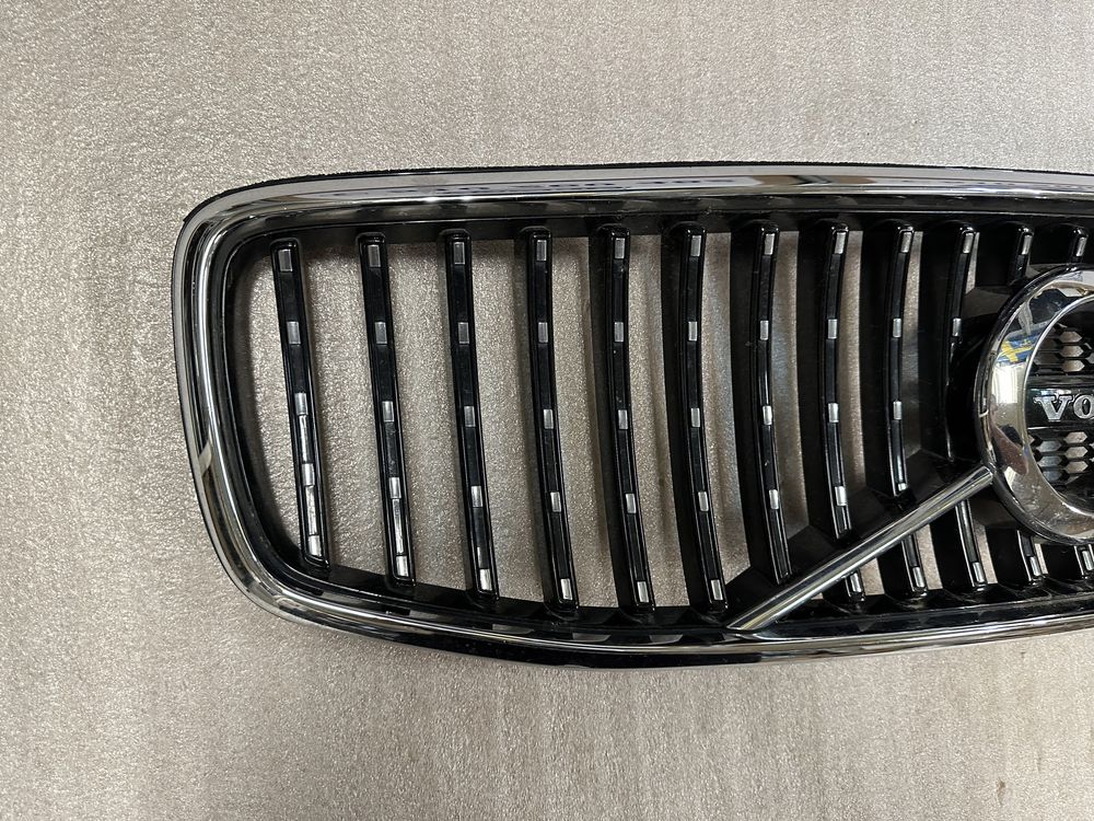 Volvo V90 CC Cross Country Grill atrapa chłodnicy