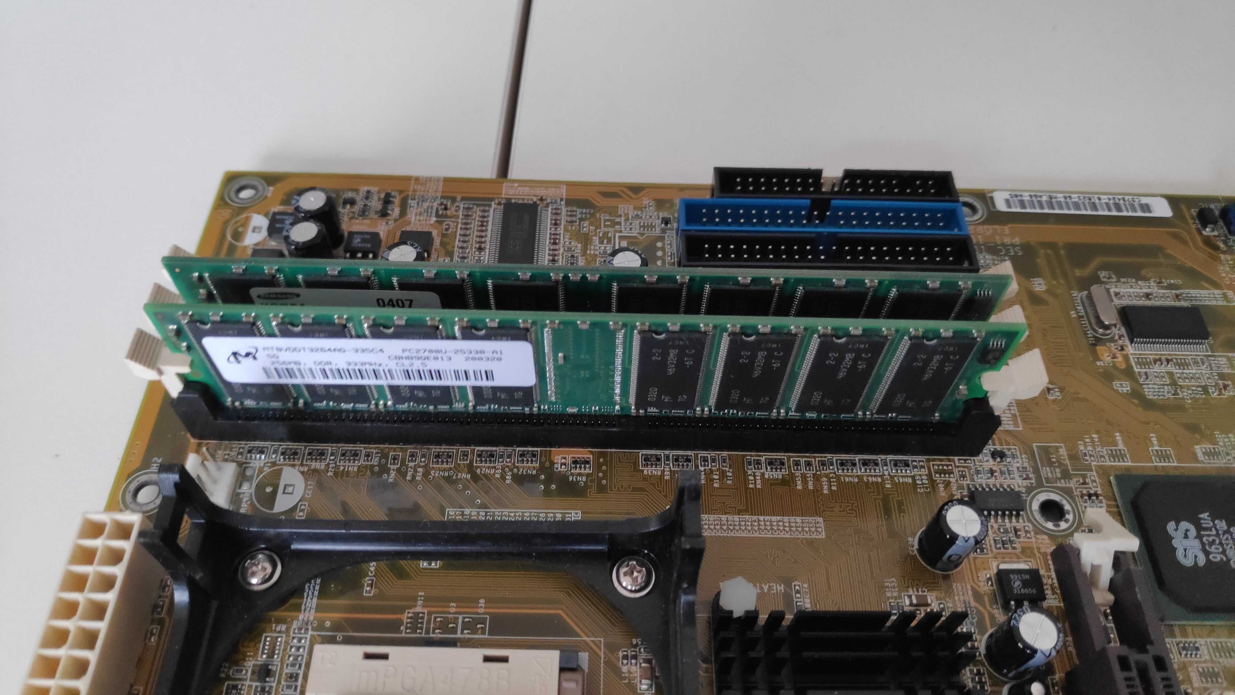 Bundle Retro 2 [Motherboard + Processador + Placa Gráfica + RAM]