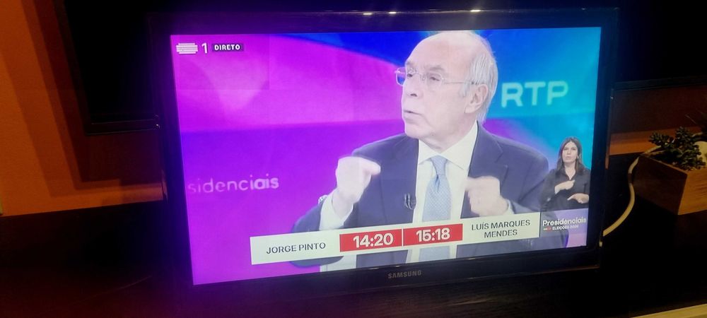 5 tvs a funcionar em perfeito estado posso trocar por algo