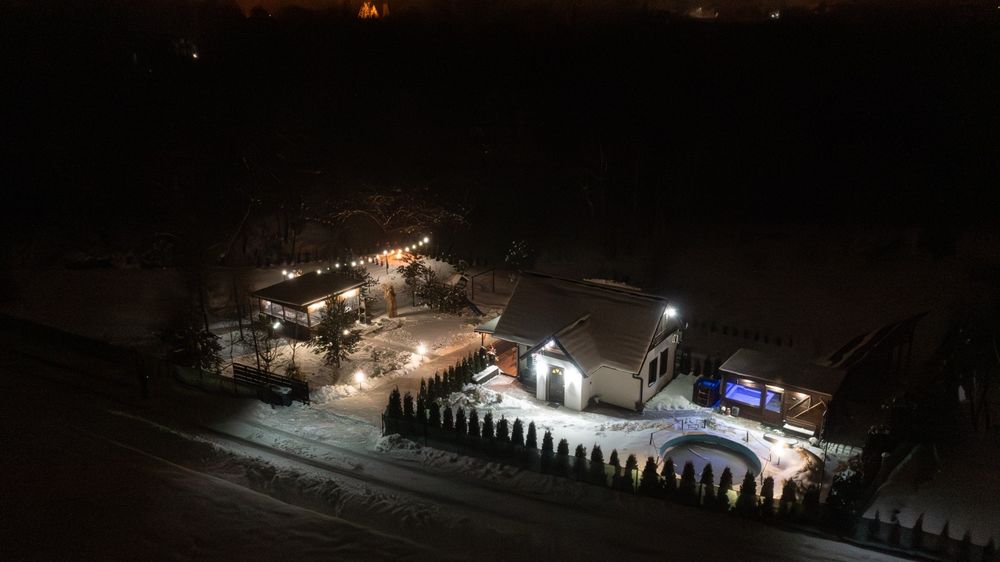 Spa jacuzzi sauna basen tężnia wakacje Domek w  Zaciszu Harklowa