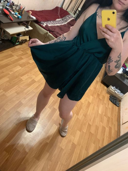 Продам шелковое платьеце