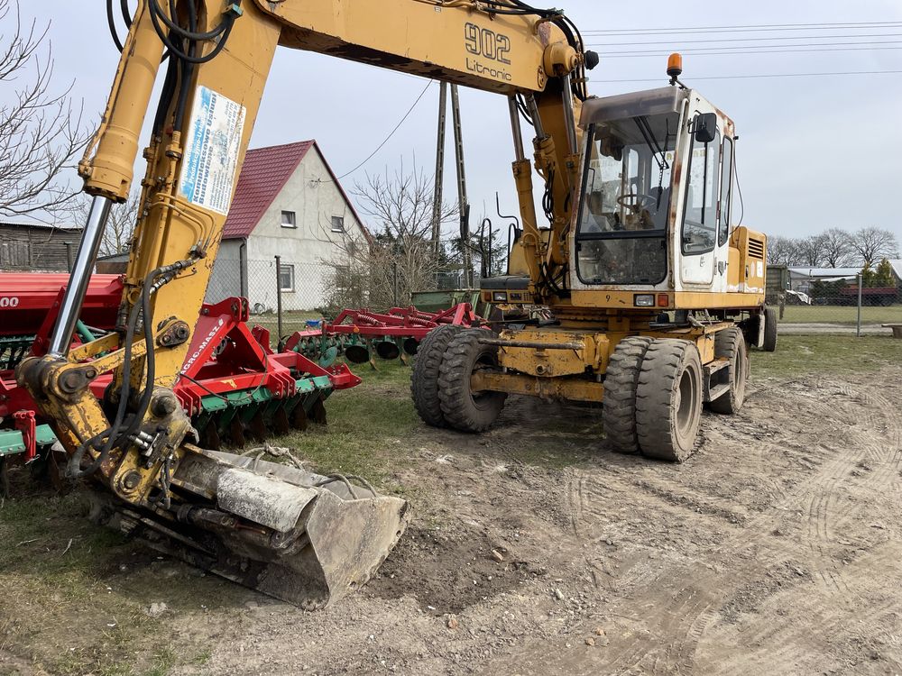Koparka kołowa Liebherr 902A Litronic