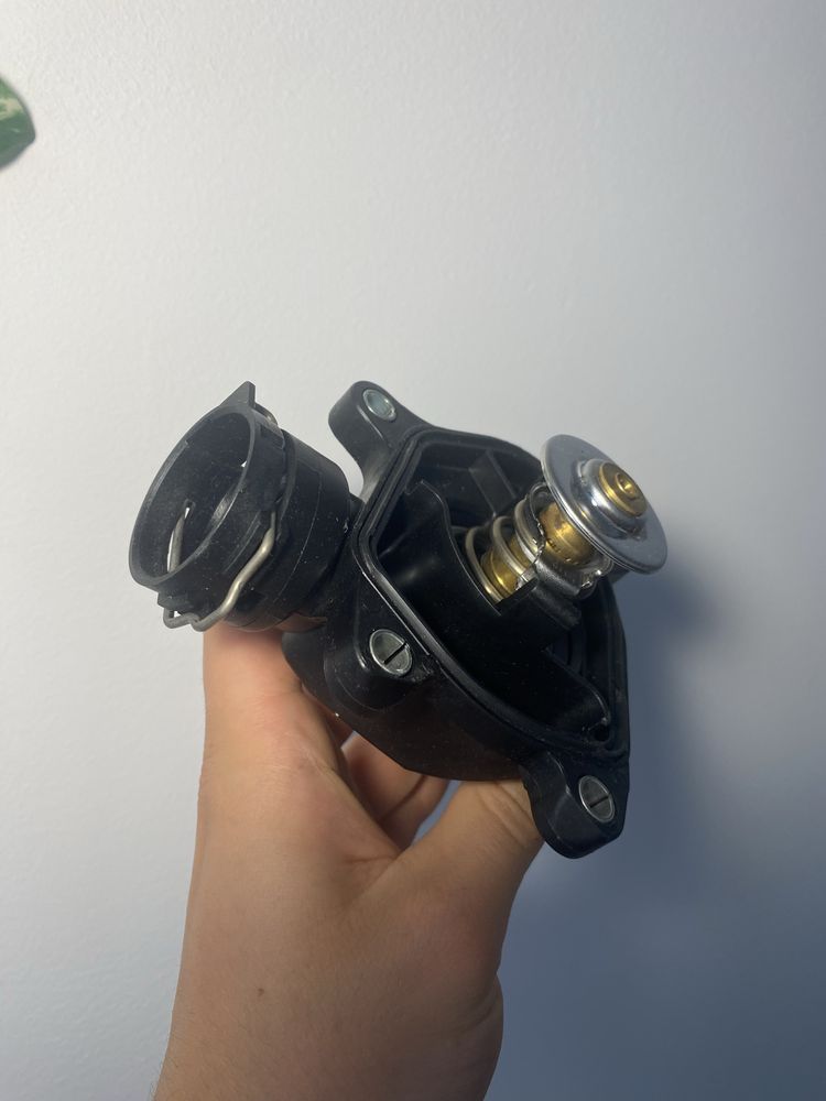 Termostat Behr Mahle BMW e46 e90 318d 320d 330d na GWARANCJI diesel