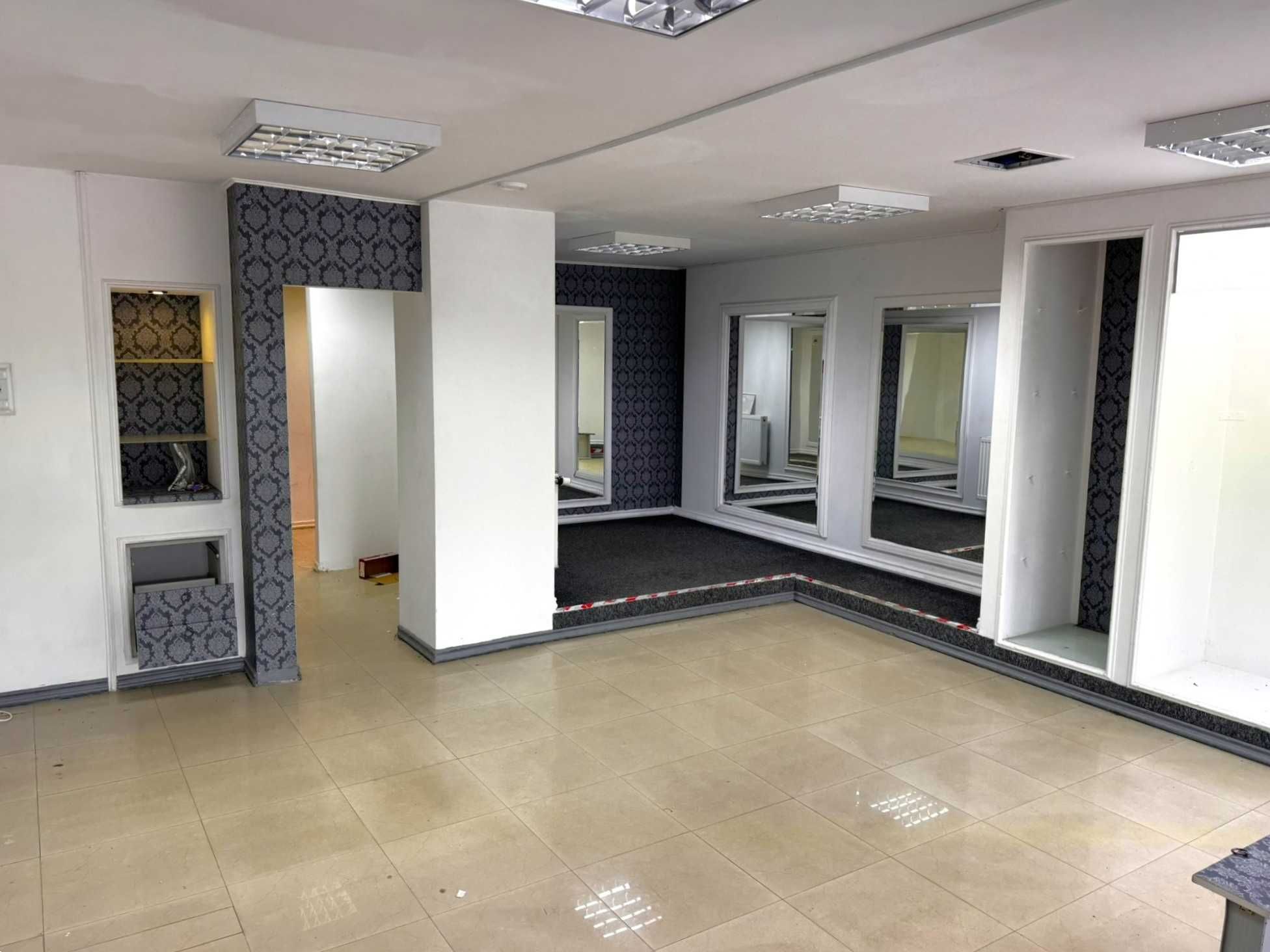Lokal Idealny na Sklep z Odzieżą w Świetnej Lokalizacji - Zachodnia 87